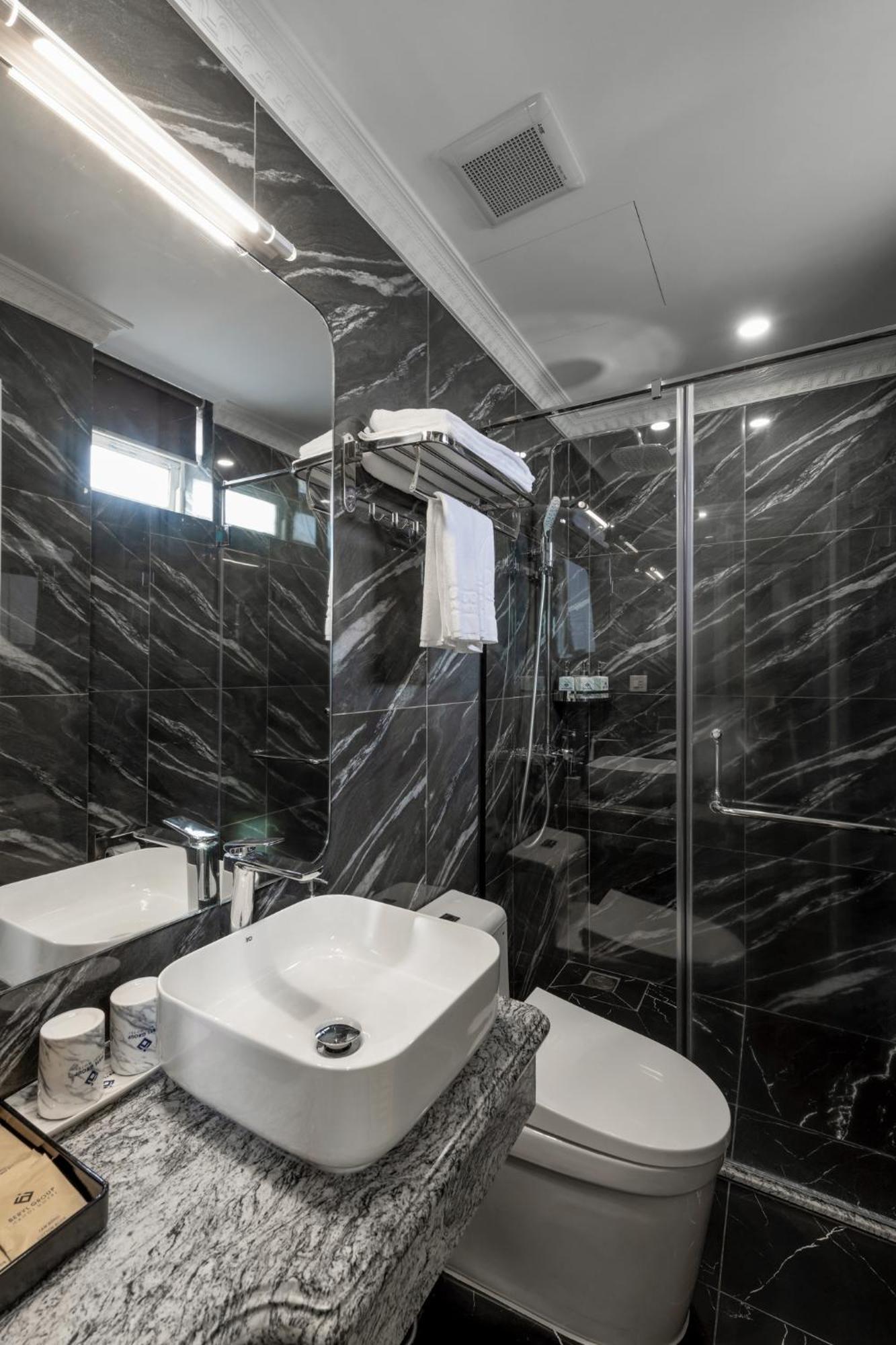 Avani Central Hanoi Hotel Bagian luar foto